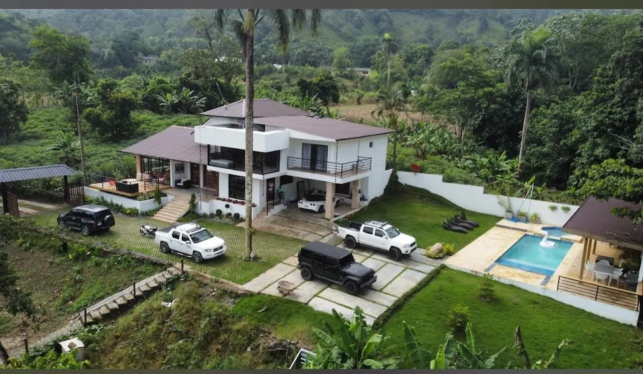 Villa La Paz Jarabacoa 0*,